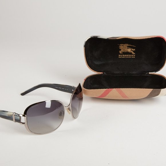 Authentic Burberry sunglasses with case. main image 13